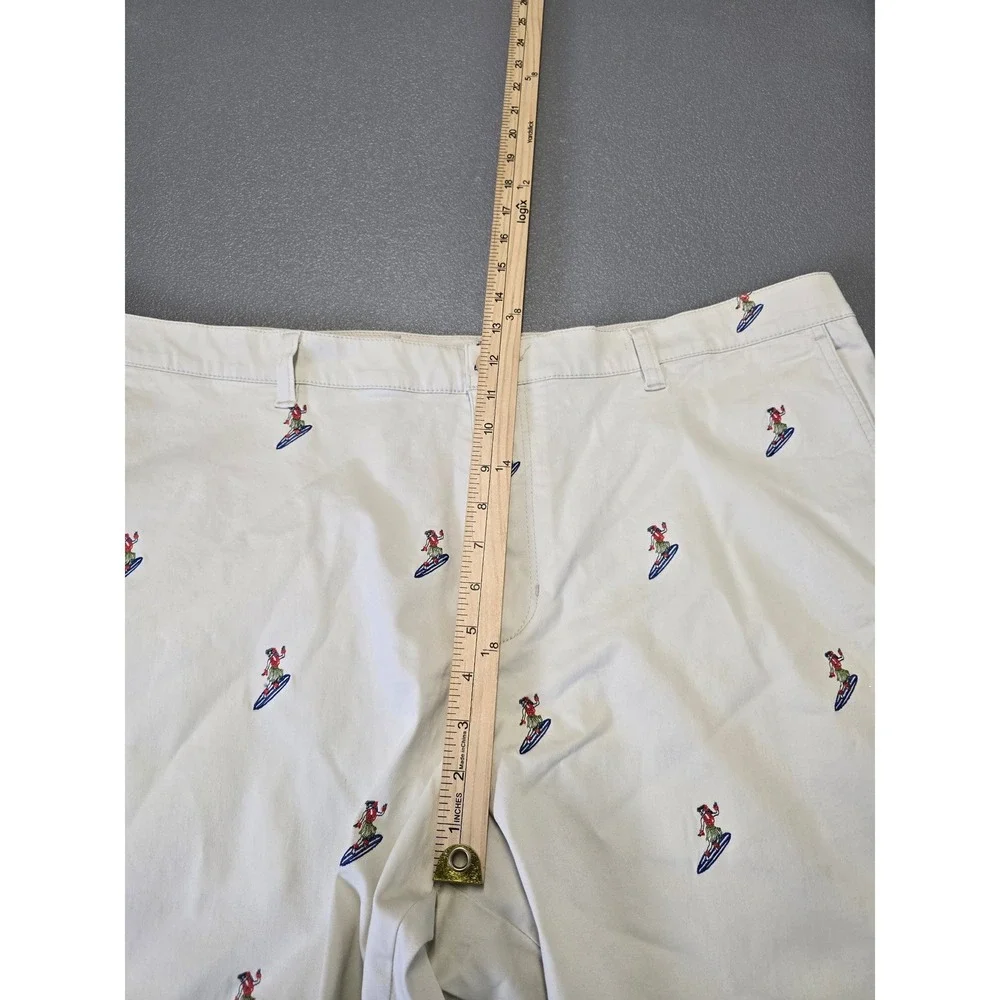 Tommy Bahama Mens 42 Shorts Surfboard Embroidered Beige Casual Chino - Picture 13 of 15
